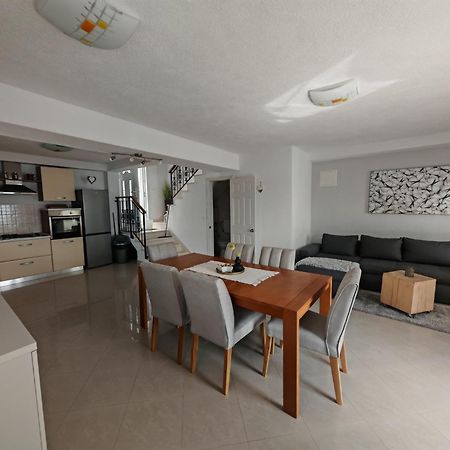 Villa Intrada Brela Esterno foto