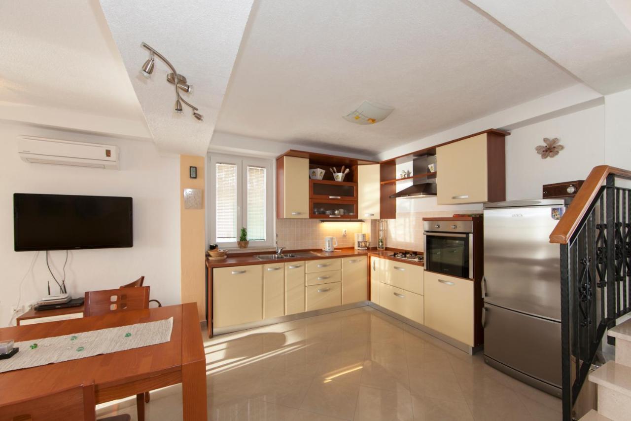 Villa Intrada Brela Esterno foto